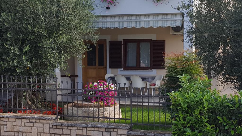 Ulika Rooms & Apartments Poreč Exterior foto